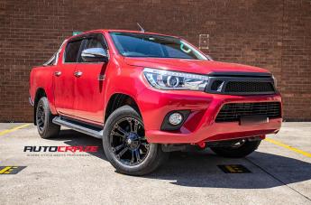 TOYOTA HILUX N80 4WD BROOKLYN BLACK MACHINED WITH DARK TINT